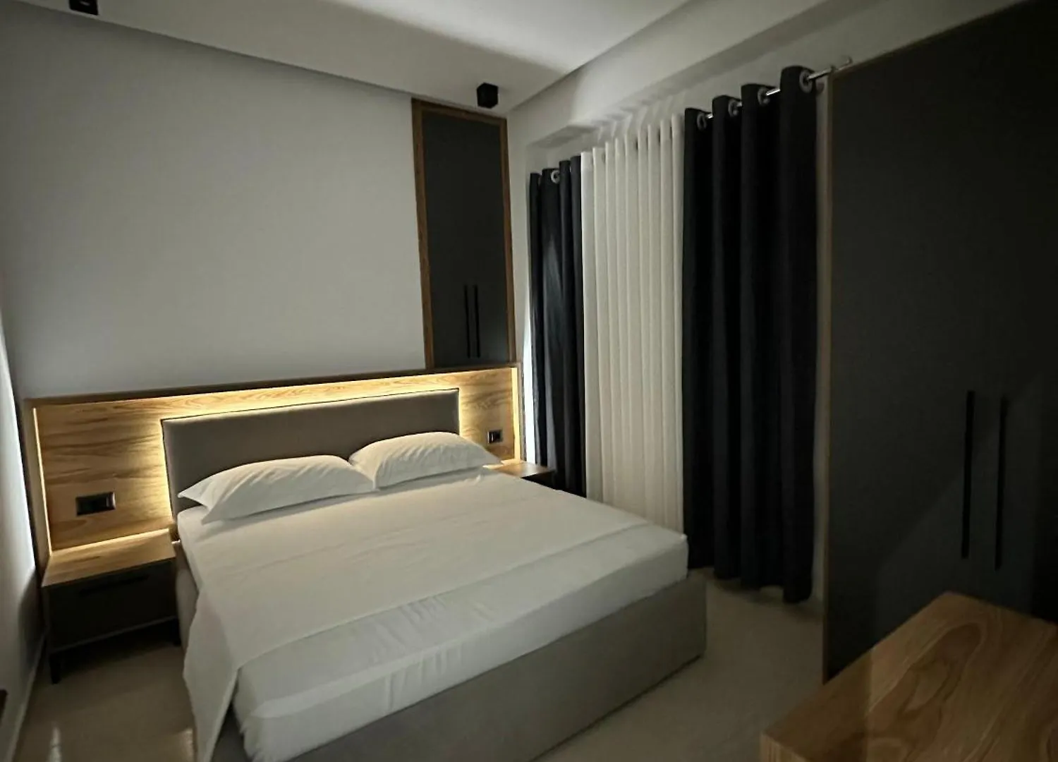 Gael Luxury Apartment ベラト アルバニア