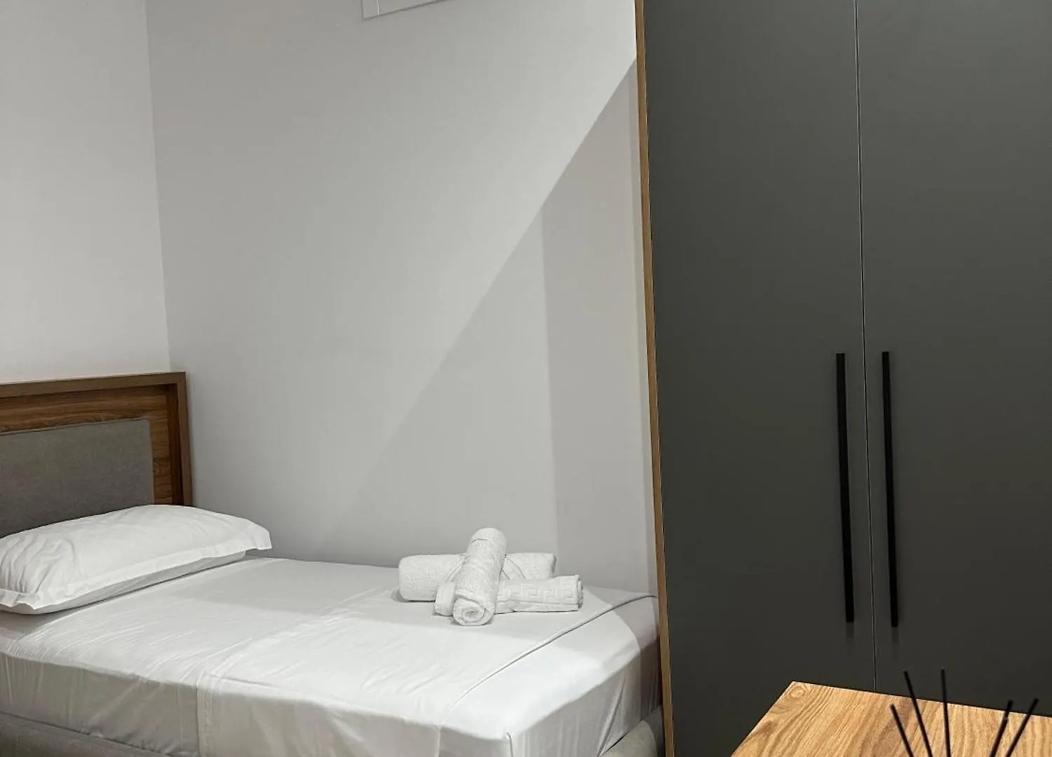 Gael Luxury Apartment ベラト