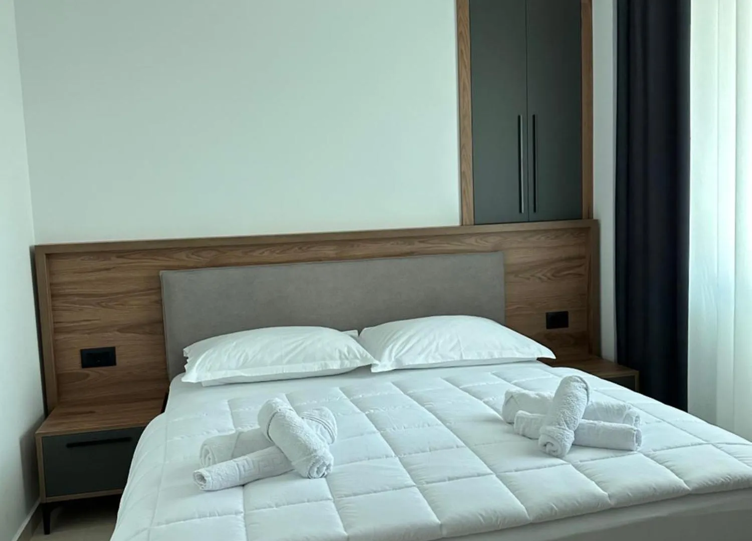 Gael Luxury Apartment ベラト